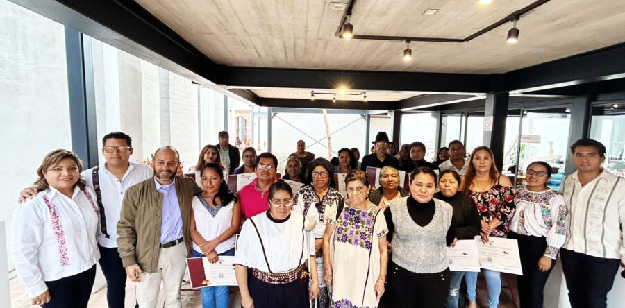 Galardona IFPA a personas artesanas ganadoras en el XVIII Concurso Estatal de Nacimientos Oaxaqueños 2023