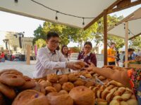 Continúa la Feria del Pan y Chocolate en la Plaza de la Danza