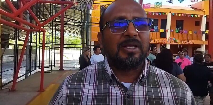 Protestan por obra de pavimentación en Montoya