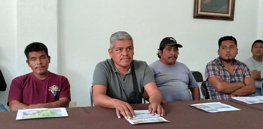 Violentan derechos humanos de comunidades en San Juan Cotzocón