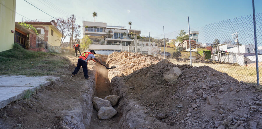 Hemos administrado recursos con honestidad: Martínez Neri