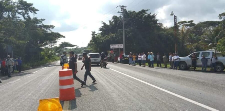 Piden pobladores de San Juan Mazatlán la validación de su elección
