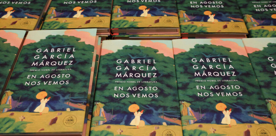 El libro que se iba a destruir resulta el acontecimiento literario del año || Ismael Ortiz Romero Cuevas